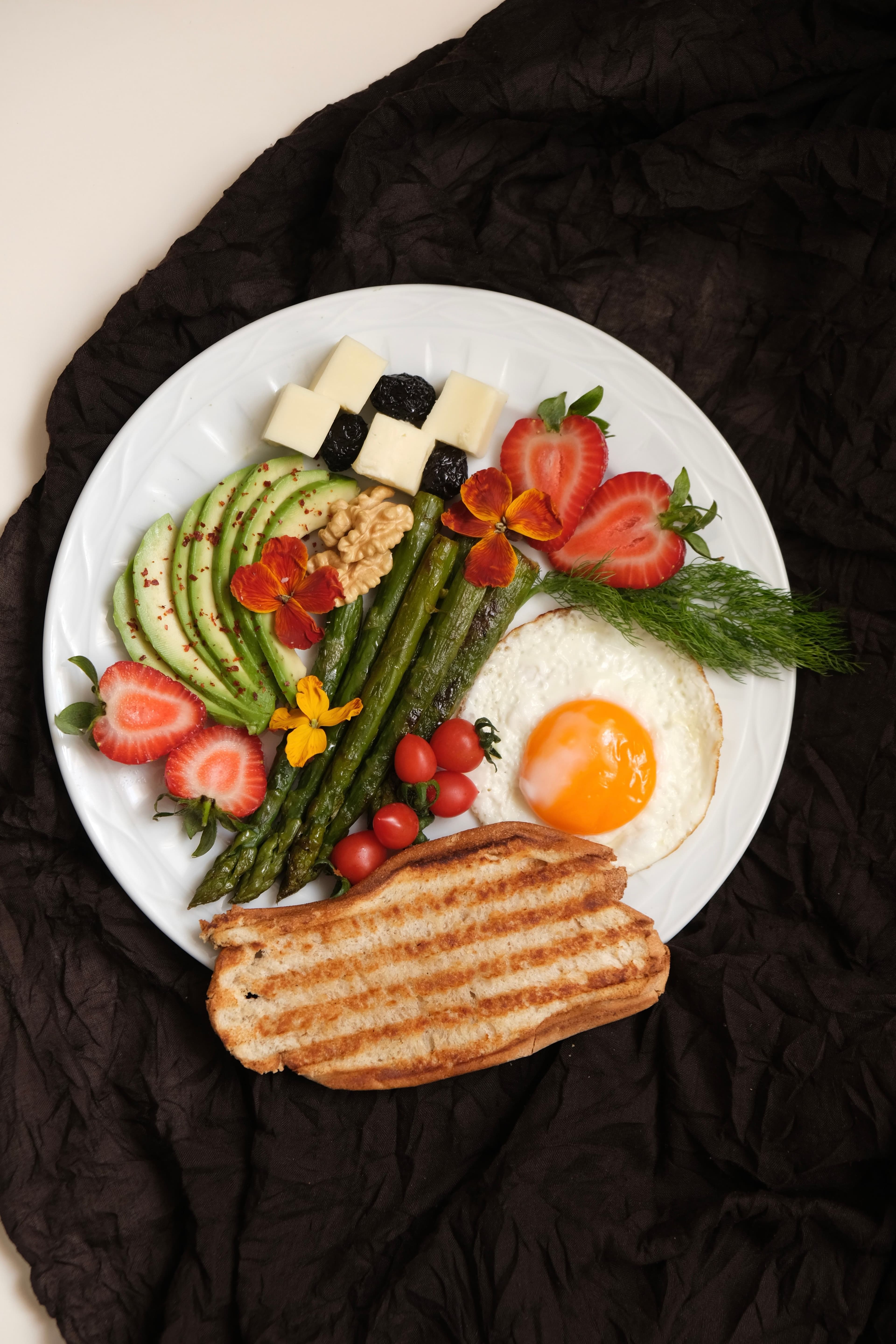Balanced Clean Eating